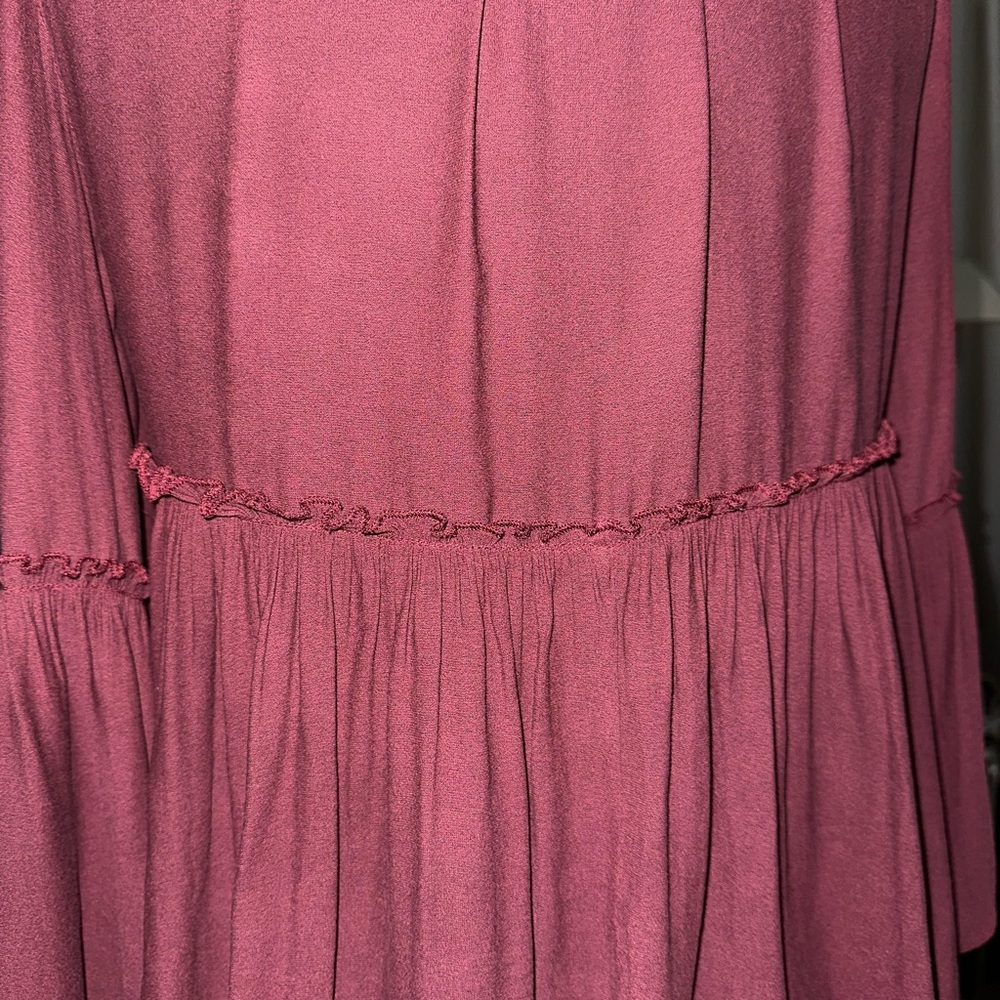 Free People Tiered Flowy Peasant Style Burgundy top size XS - Picture 7 of 13